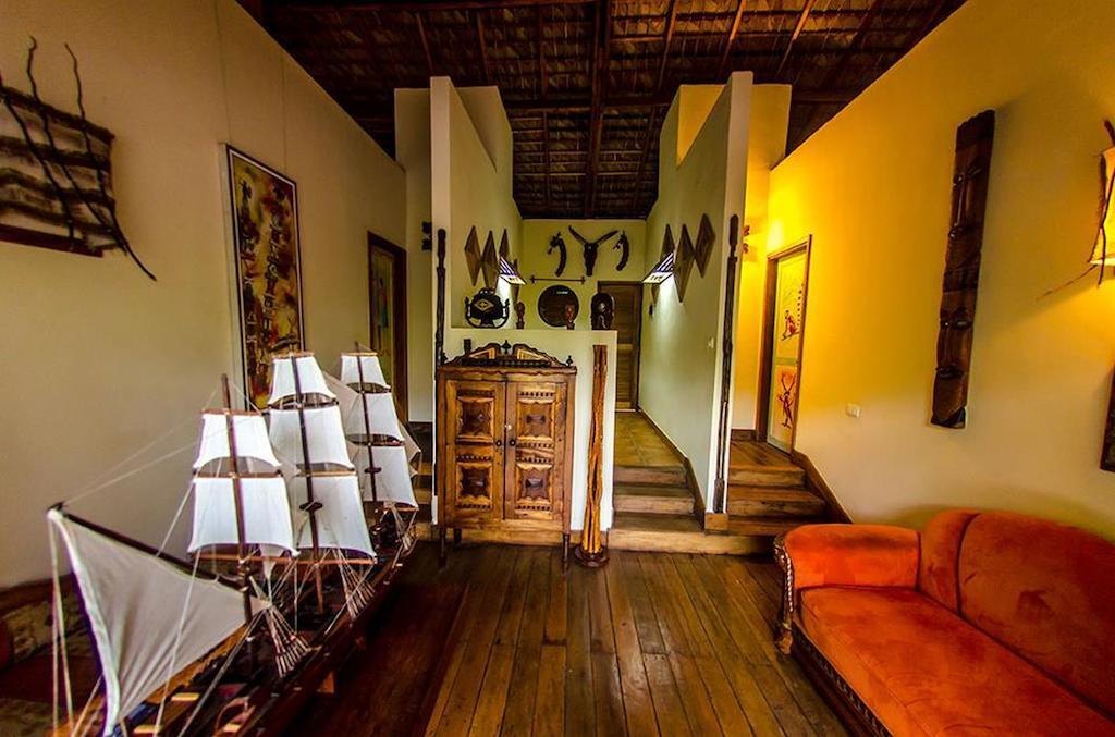 Le Zahir Lodge Ambatoloaka  Exterior foto